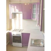 Фасады: Фиолетовый металлик, корпус: Металлик. Кухни на заказ Металлик