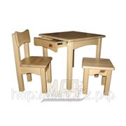 Комплект детской мебели деревянный натуральный цвет: стол с ящиком, стул, табурет фото