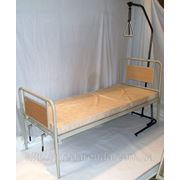 Аренда медицинской электрической кровати с надкроватной трапецией и медицинским матрасом в комплекте. фото