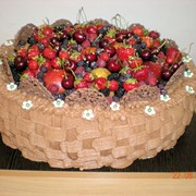 Торт Праздничный фруктово-ягодный
