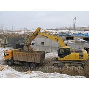 Экскаватор Komatsu PC220 фотография