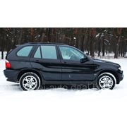 Прокат BMW X5 с водителем. фото