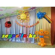 Тематическое оформление детского праздника воздушными шарами. фотография