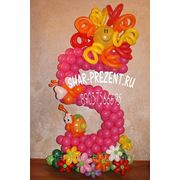 Цифра -композиция из воздушных шаров фото
