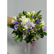 Букет невесты из фрезий фото