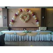 Оформление свадеб воздушными шарами, декорирование тканями и цветами! фото