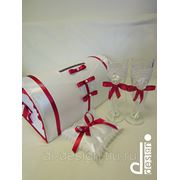 Свадебный набор: сундук, подушечка, бокалы фото
