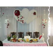 Свадебные украшения для залов и свадебного картежа фотография