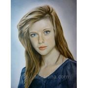 Рисование цветного портрета в технике Сухая кисть.Портрет девушки. фото