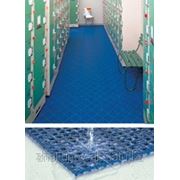 Модульное покрытие душевой или бассейна из ПВД фото