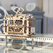 Механический деревянный конструктор, 3D пазл Ugears “Трамвай с рельсами“ фото