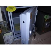 Сейф FRS-49 KL фото