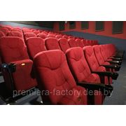 Кинотеатральные кресла с подстаканниками фото