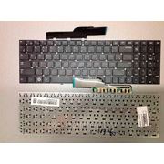 Замена клавиатуры в ноутбуке SAMSUNG 300V5A фото