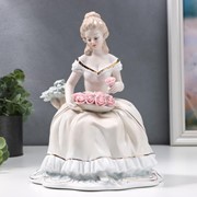 Сувенир керамика “Дама в бальном платье с тарелкой с розами“ 22х17х13 см фотография