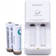 Sony Зарядное устройство SONY COMPACT CHARGER + 2XAA2500 MAH (BCG34HS2E(BCG34HW2E))