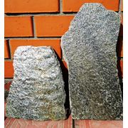 Отделочный и облицовочный натуральный камень плитняк ЗЛАТОЛИТ (толщиной 15-20мм, размером от 100 до 150 мм) фото