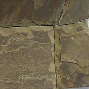 Песчаник серо-зелёный для мощения, толщина 4-5 см фото