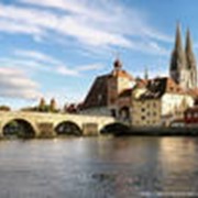 Экскурсия Регенсбург-Цюрих-Люцерн-Шиольский замок-Монтрё-Вевей-Лозанна-Женева-Берн-Рейнский водопад-Прага фото