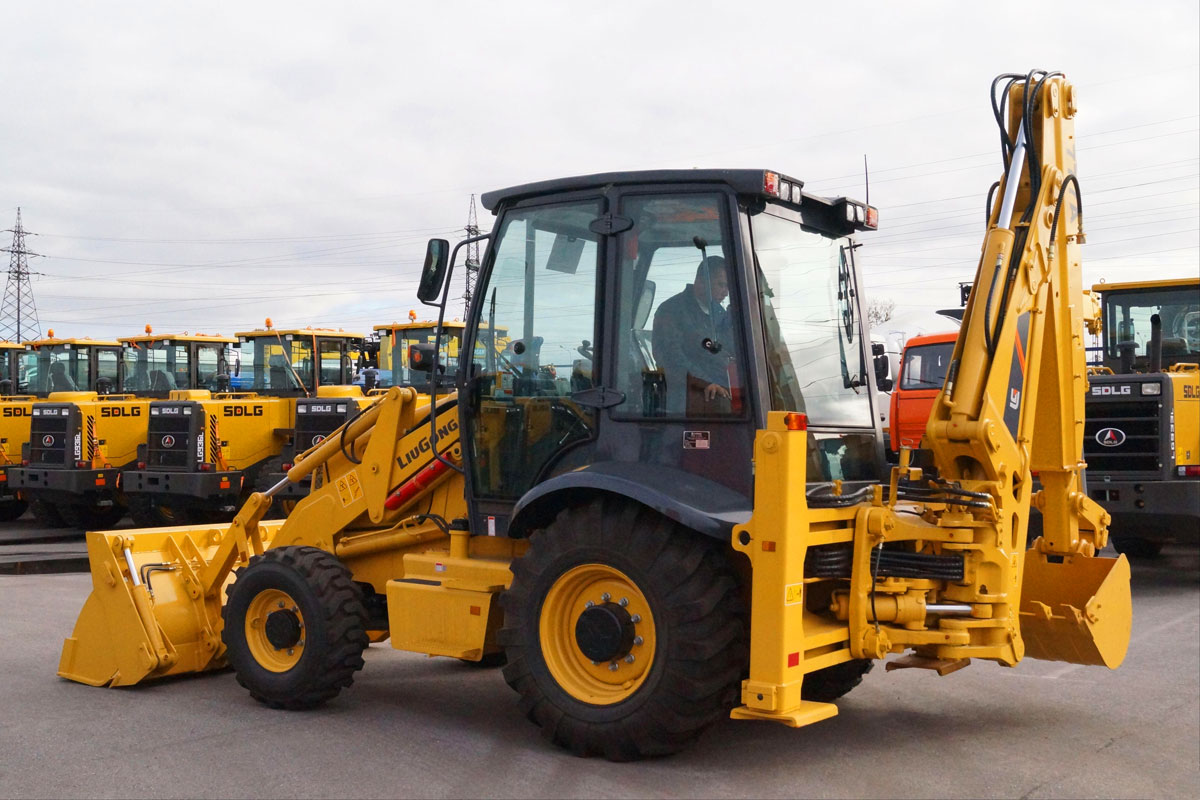 экскаватор погрузчик лиугонг 777. экскаватор-погрузчик liugong 777a. экскаватор погрузчик люгонг. экскаватор-погрузчик liugong clg777a. экскаватор погрузчик люгонг 777а.