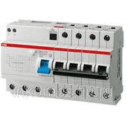 Автоматический выключатель дифференциального тока (АВДТ) 4-полюсный DS204 тип AC B 25A 30mA | ELC2CSR254001R1255 | ABB фотография