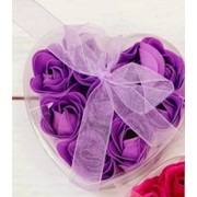 Подарочный набор фиолетовый 9 розочек из мыла фотография