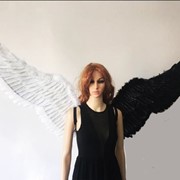 Крылья ангела черно белые фотография