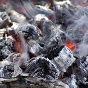 Поставка древесного угля фото
