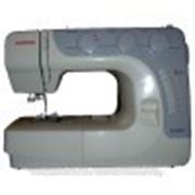Швейная машина Janome EL545S / 17 операций, петля автомат, плавная регулировка длины и ширины, классический челнок, цвет: серый фотография