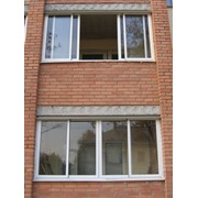 Изготовление алюминиевых раздвижных балконных рам фотография