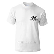 Майка белая Hyundai вышивка черная фотография