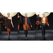 Жіночий та чоловічий одяг Krizia фотография