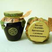 Эко-соус "Чатни" брусничный с ягодами можжевельника