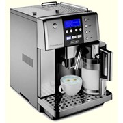 Кофеварка электрическая Delonghi ESAM 6600 фото