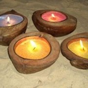 Свеча плавающая в натуральном кокосе фото
