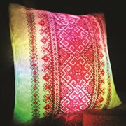 Подушка вышиванка (светящаяся) фото