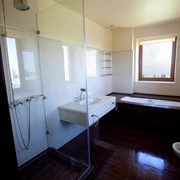 Ванные комнаты из натурального камня фотография