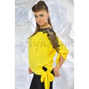 Желтый блузон свободного покроя с ажурным кружевом в рукаве, Кружевные блузки интернет магазин фото