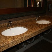 Столешницы для ванной комнаты из гранита фото