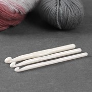 Набор крючков для вязания, d 7/8/9 мм, 14 см, 3 шт, цвет белый фотография