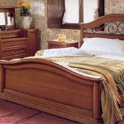 Комплект кровать и комод-бюро Venier, дерево, спальные гарнитуры фото