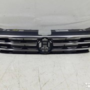 Решетка радиатора Volkswagen Tiguan 2 фотография