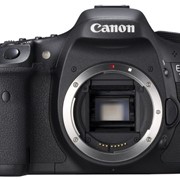 Зеркальная камера Canon EOS 7D Body фотография