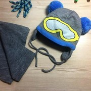 Детский комплект для мальчиков - шапка “Очки“с шарфиком, в расцветках фотография