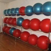 Стеллажи для фитнес-центров фото