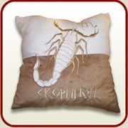 Подушка декоративная "Скорпион" из серии "Зодиак"