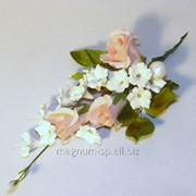 Фигурка из мастики Букет авторский "Веточка розы" d 215 цвет: персиковый