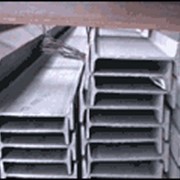Балка двутавровая стальная фото