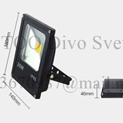 Led прожектор 20W в черном корпусе фотография