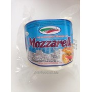 Сыр полутвердый “Моццарелла“ фото
